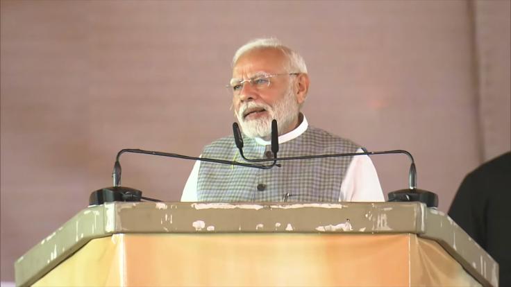 झारखंड के तीन दुश्मन, RJD, कांग्रेस और JMM, कांग्रेस से भ्रष्टाचार की ट्रेनिंग लेता है जेएमएम: मोदी