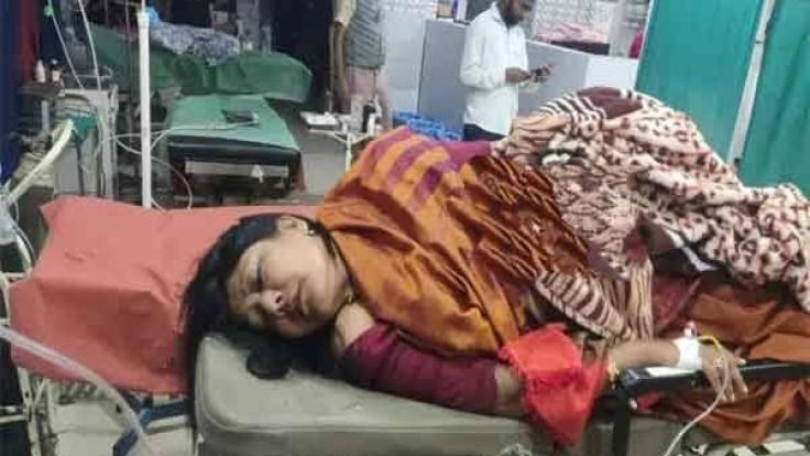 Breaking: राज्यसभा सांसद महुआ माजी सड़क हादसे में गंभीर रूप से घायल, 1 घंटे तक एंबुलेंस के लिए तड़पती रहीं