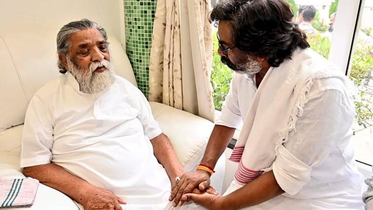 ‘दिशोम गुरु’ शिबू सोरेन का निधन, पूर्व CM ने 81 की उम्र में छोड़ी दुनिया