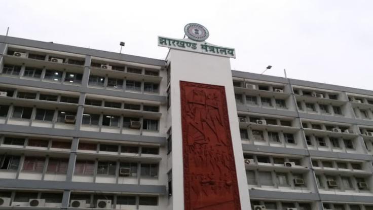 हेमंत सरकार ने बढ़ाया राज्यकर्मियों और पेंशनधारियों का डीए, 12 प्रस्तावों पर लगी कैबिनेट की मुहर