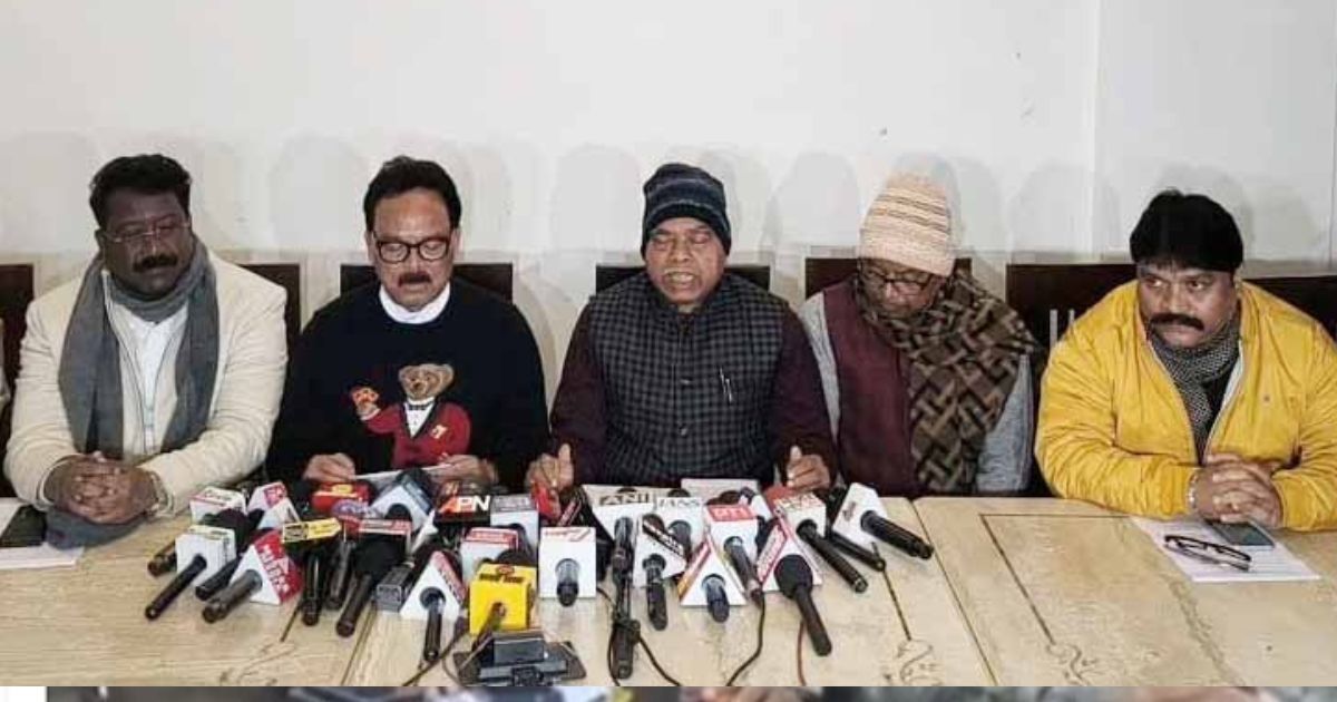 पेसा को लेकर झारखंड में सियासी संग्राम, कांग्रेस का पलटवार—आदिवासी स्वशासन से खिलवाड़ नहीं चलेगा 