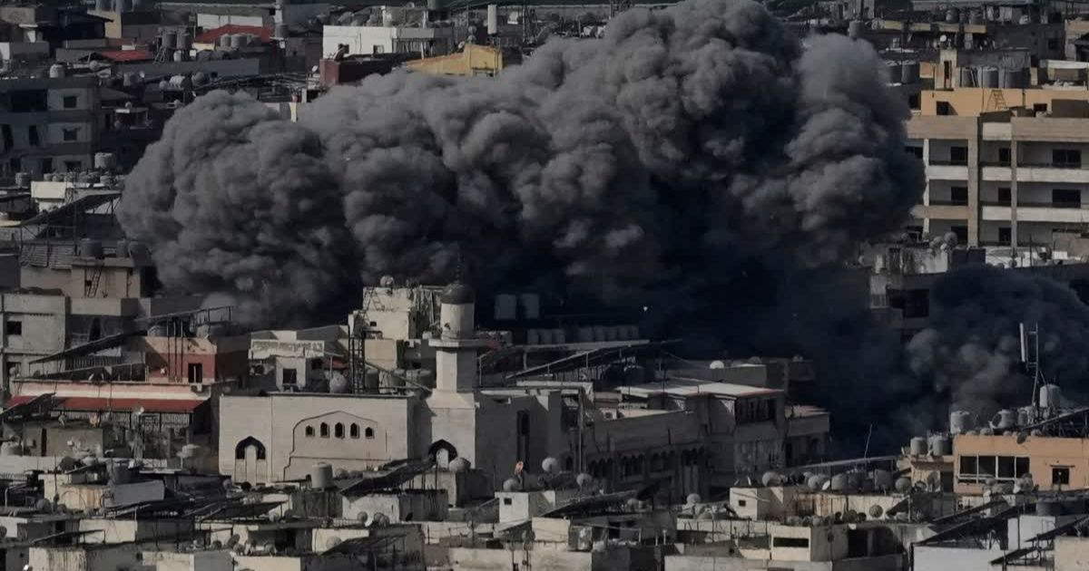 खामेनेई की मौत के बाद भड़का मिडिल ईस्ट: रूस-चीन क्यों पीछे, ड्रोन-लेजर और साइबर वॉर से बदल रहा युद्ध का गणित