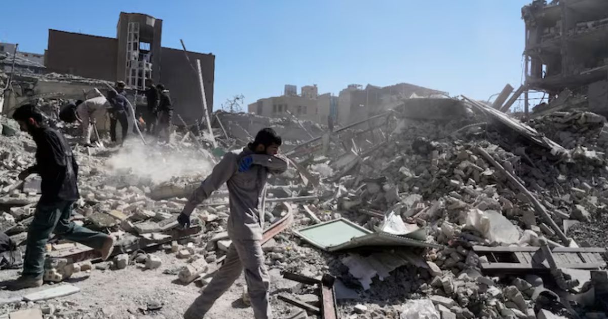 ईरान का सबसे बड़ा वार! इजराइल-अमेरिकी ठिकानों पर दागे मिसाइल-ड्रोन 