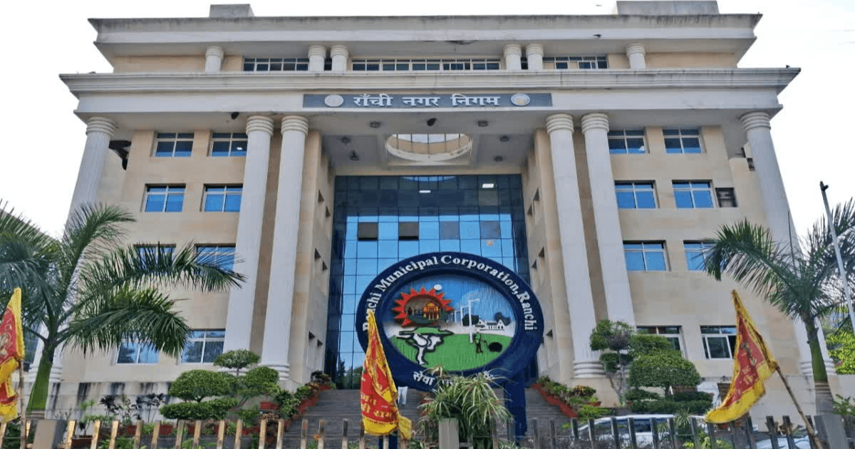 मानसून को लेकर रांची नगर निगम अलर्ट, 11 क्विक रिस्पांस टीमें गठित; अवैध बोरिंग और जलजमाव पर होगी सख्ती