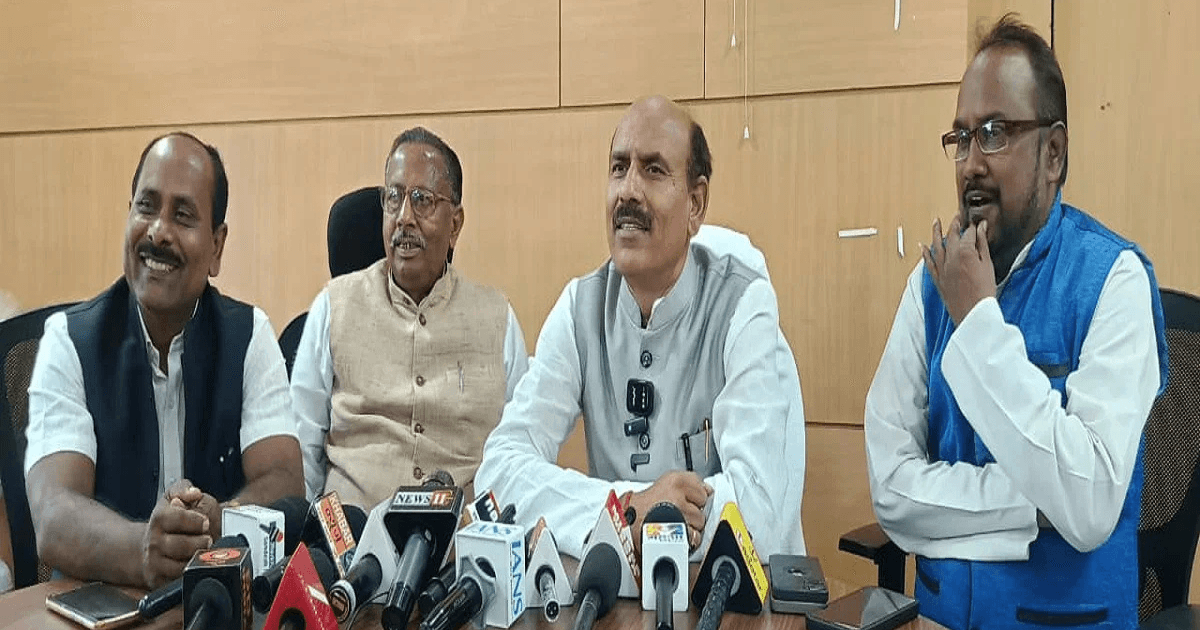 हेमंत सोरेन गृह विभाग छोड़ें, स्थायी DGP नियुक्त करें; पूर्व मंत्री केएन त्रिपाठी ने दी आंदोलन की चेतावनी