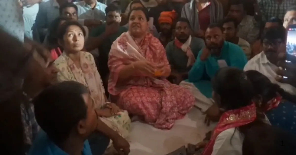 बोकारो में श्वेता सिंह का अनशन खत्म, सकारात्मक बातचीत के बाद विस्थापितों के आंदोलन पर लगा विराम