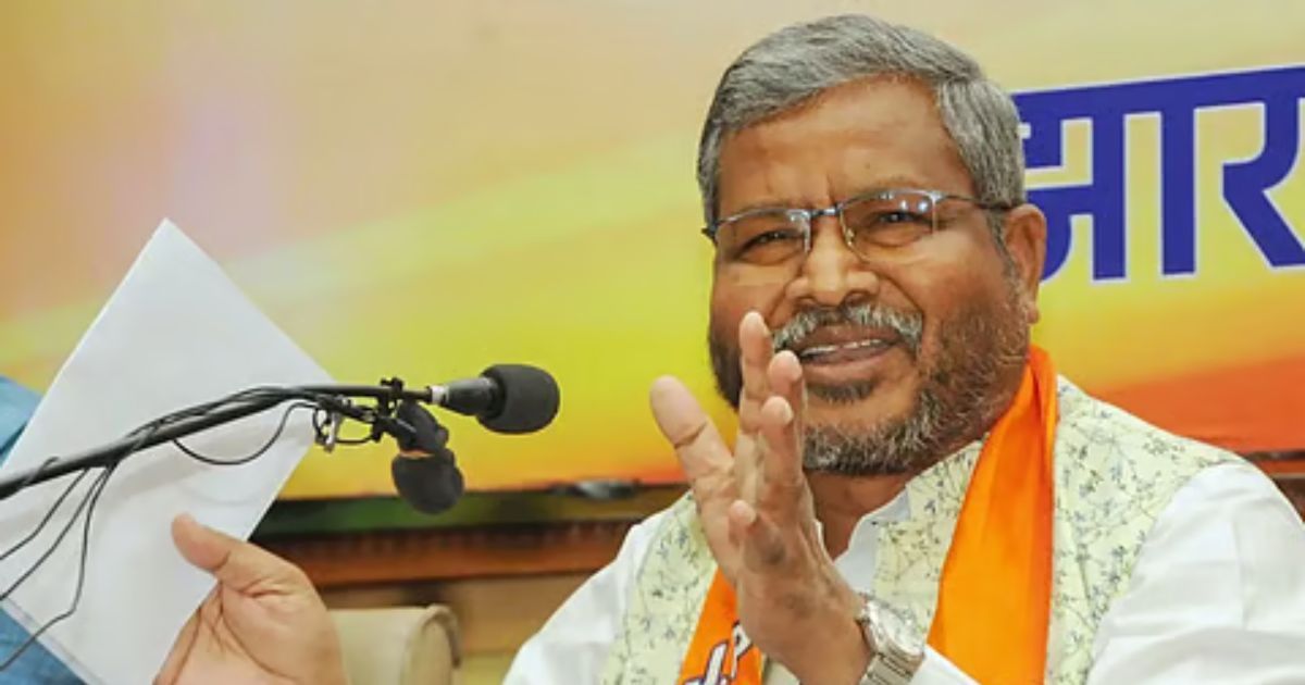 मुआवजा भी राजनीतिक लाभ देखकर तय करती है सरकार : बाबूलाल मरांडी