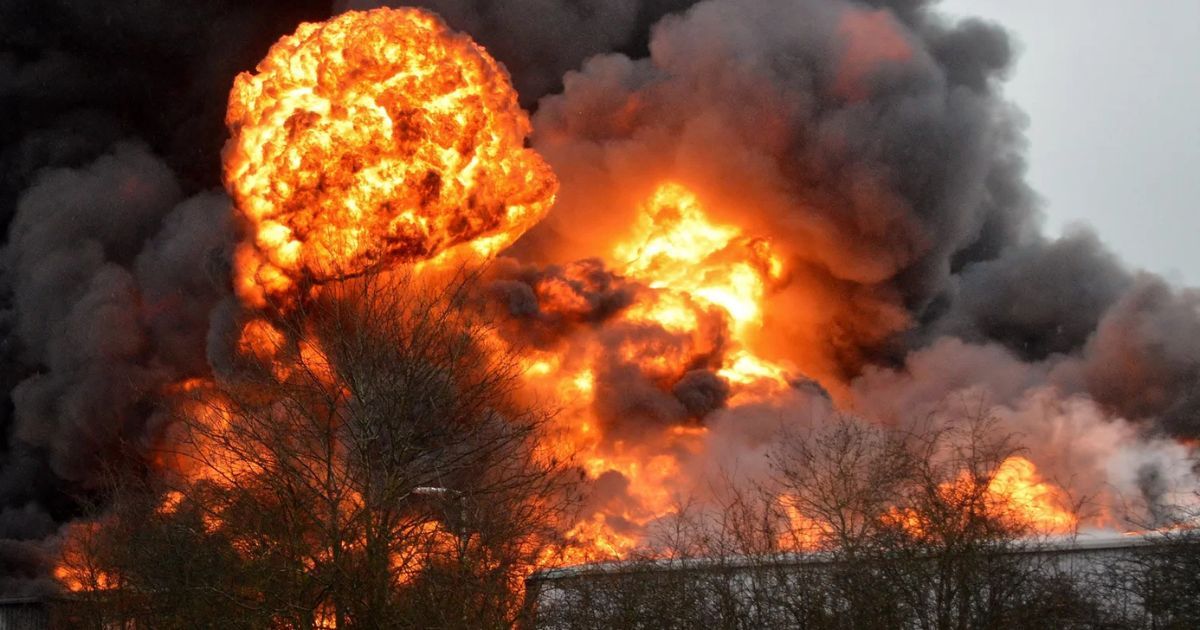 सारंडा जंगल में प्रेशर आईईडी विस्फोट, दो ग्रामीण गंभीर रूप से घायल