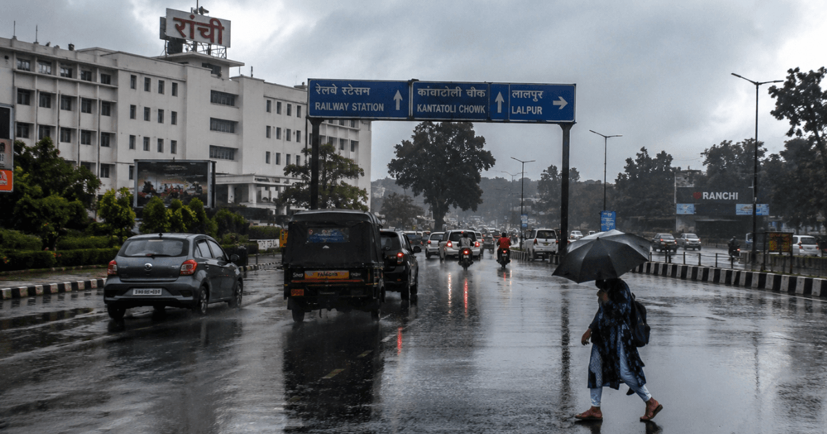 झारखंड में मानसून ने पकड़ी रफ्तार, रांची समेत कई जिलों में अगले तीन दिनों तक आंधी-बारिश का अलर्ट
