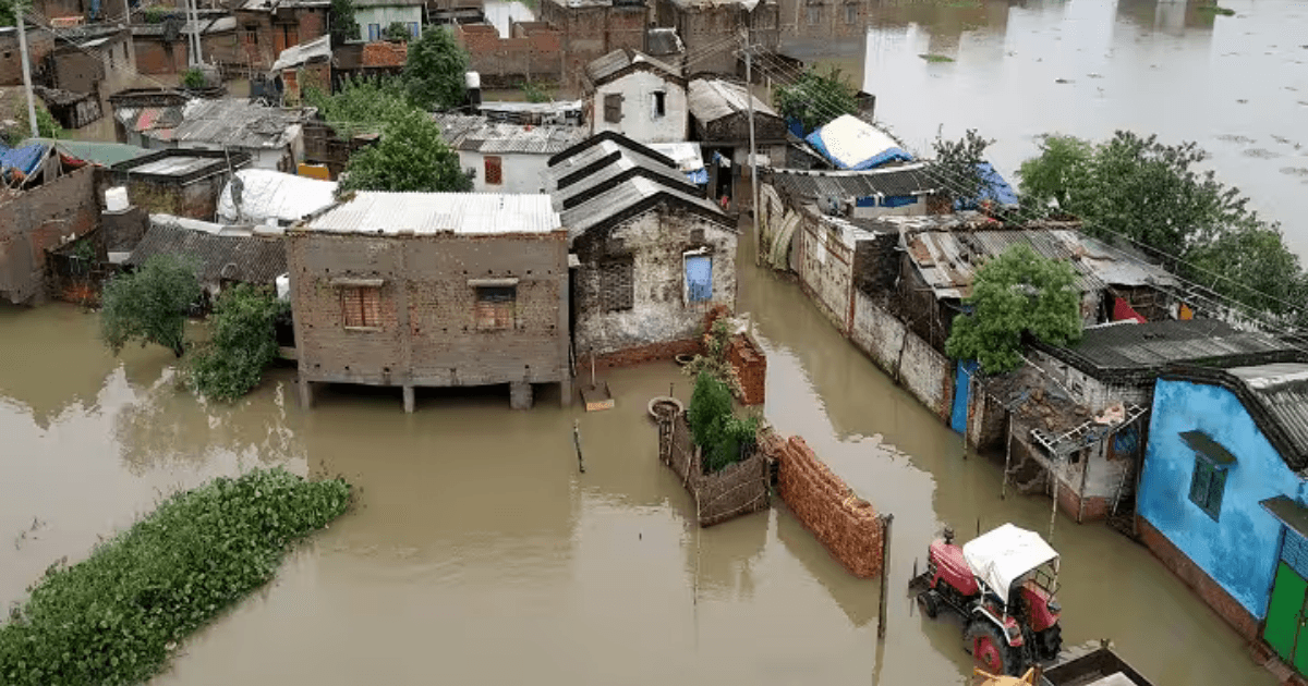 बिहार में बाढ़ का बड़ा संकट, 6.65 लाख से ज्यादा लोग प्रभावित, 18 जिलों में घुसा पानी
