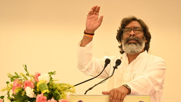 बीजेपी को जनता नहीं चुनती है, पैसे के बल पर बनाती है सरकार : हेमंत