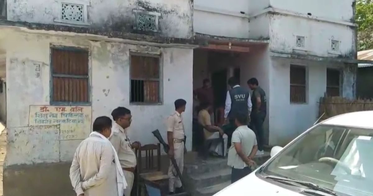 आय से अधिक संपत्ति मामले में शिवहर DDC बृजेश कुमार के ठिकानों पर छापेमारी, पैतृक गांव पहुंची टीम