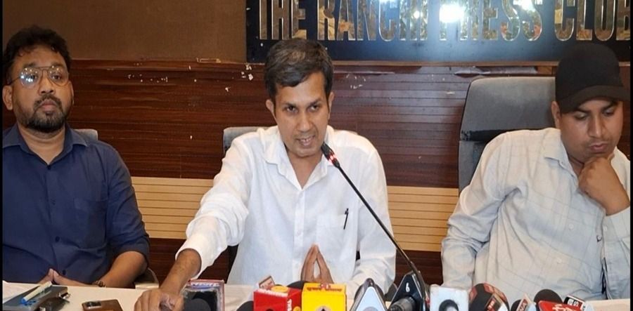 अवैधानिक कैडर रिव्यू कमेटी भंग करने की मांग, सचिवालय सेवा संघ का सरकार पर दबाव