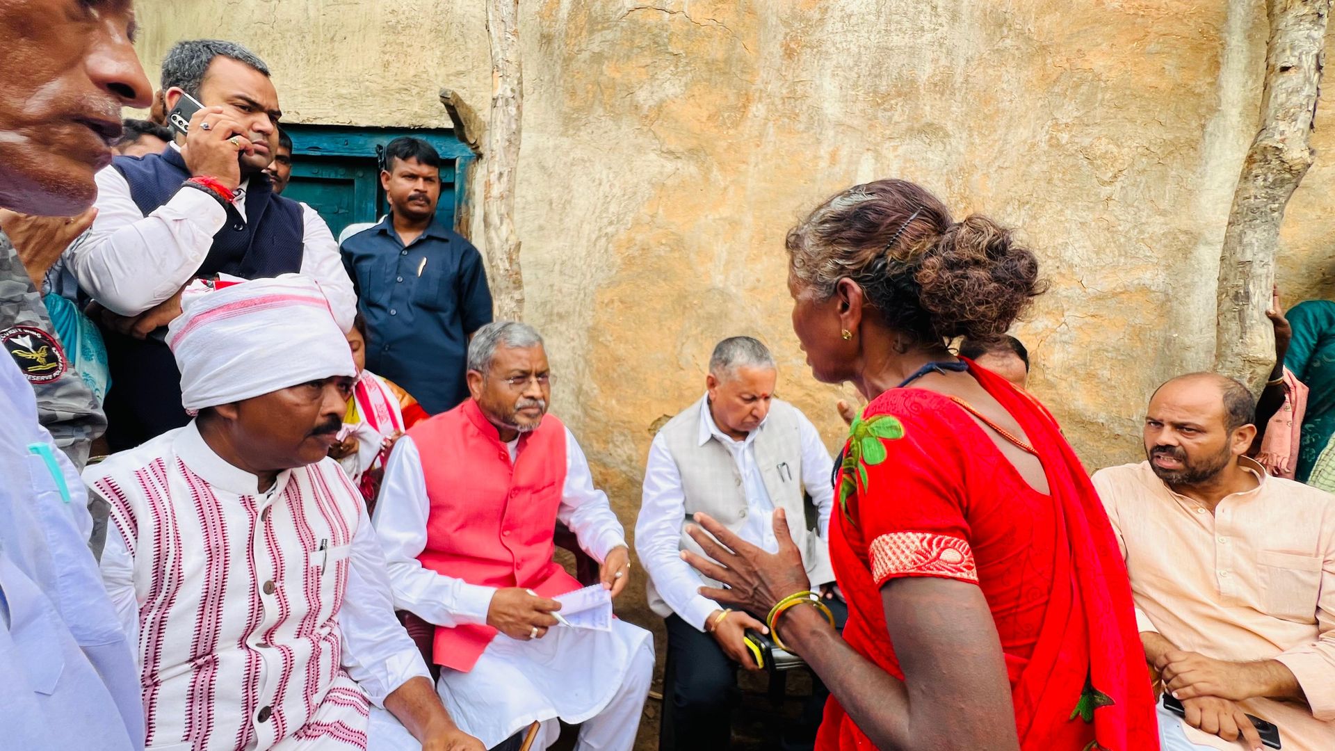आदिवासी बेटी से दुष्कर्म, फिर दो बहनों के अपहरण का आरोप; पांकी की घटना पर गरमाई सियासत