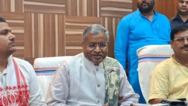 छात्रों की पिटाई पर गरमाई झारखंड की सियासत, बाबूलाल मरांडी बोले- लाठी के दम पर नहीं दबेगी आवाज